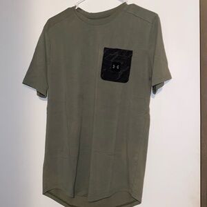 Under armour shirt